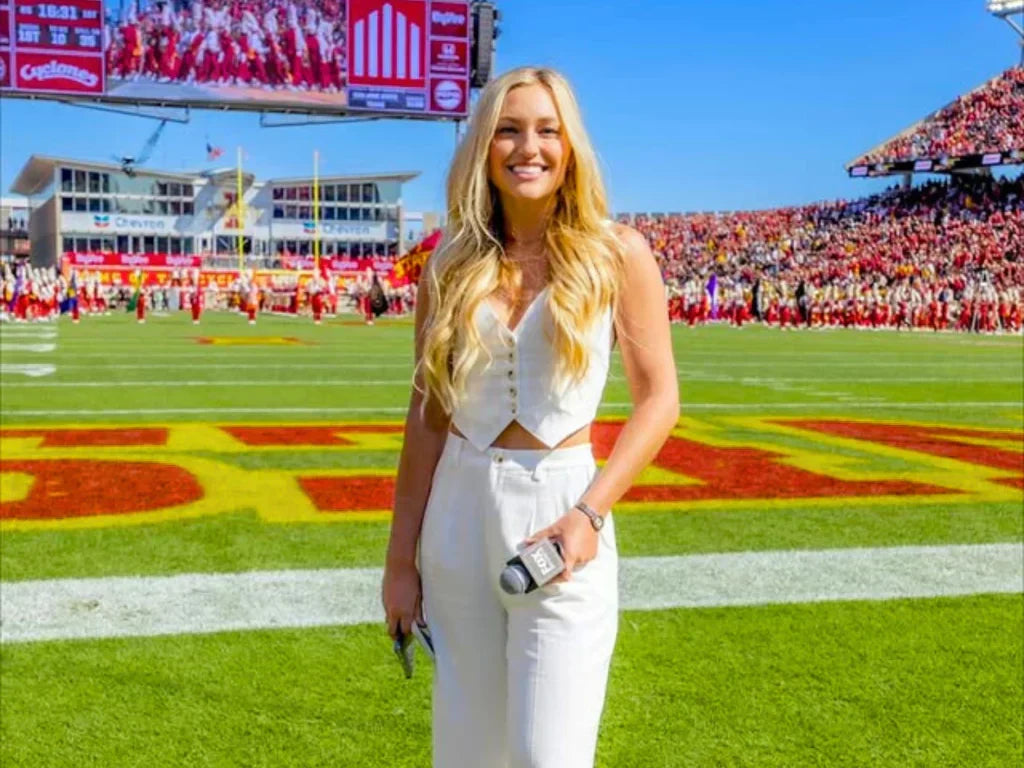 Fox Football Newscaster Back on the Field
